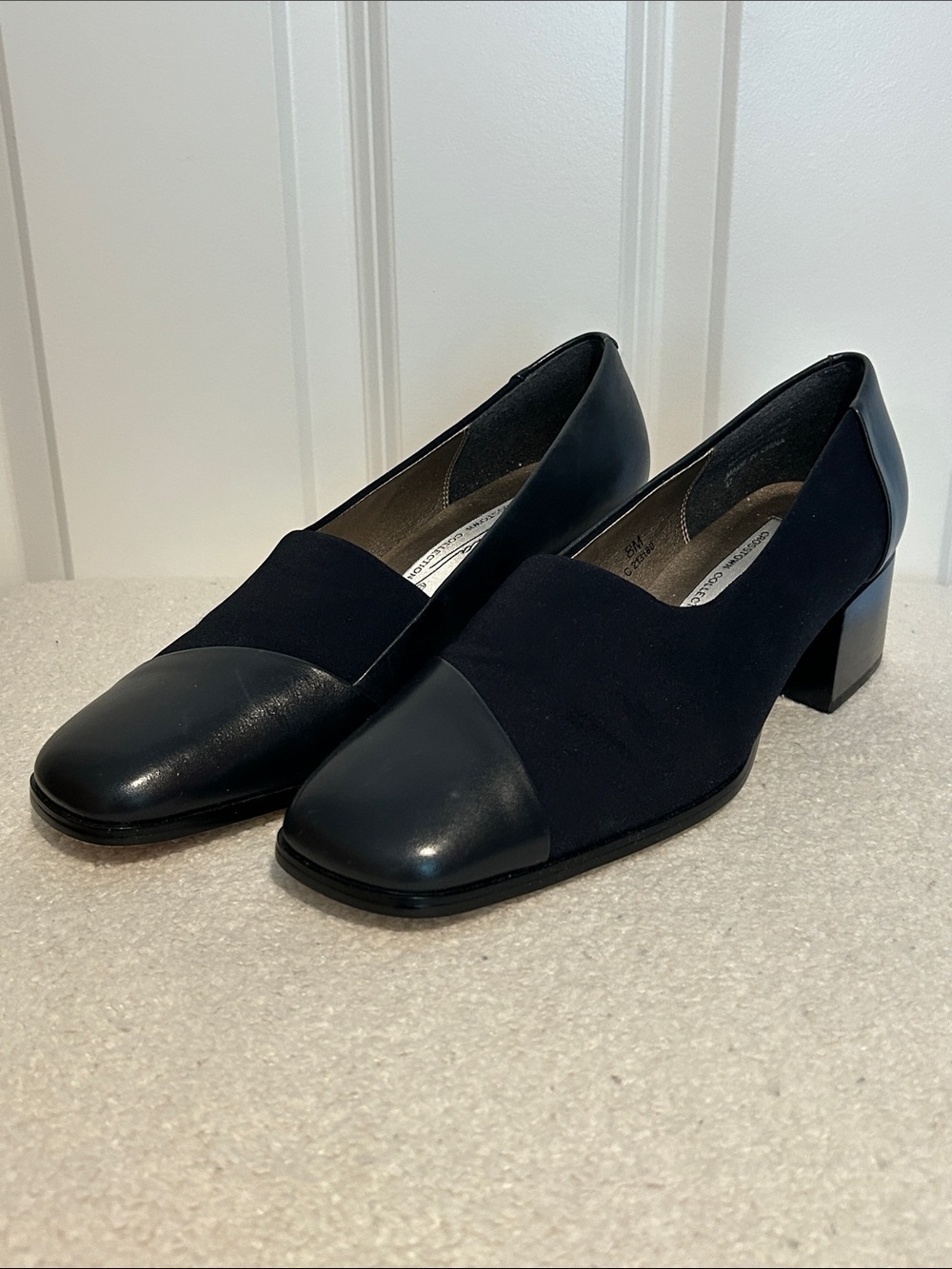 Caressa Classic Black Block-Heel Women’s Loafers Size 8